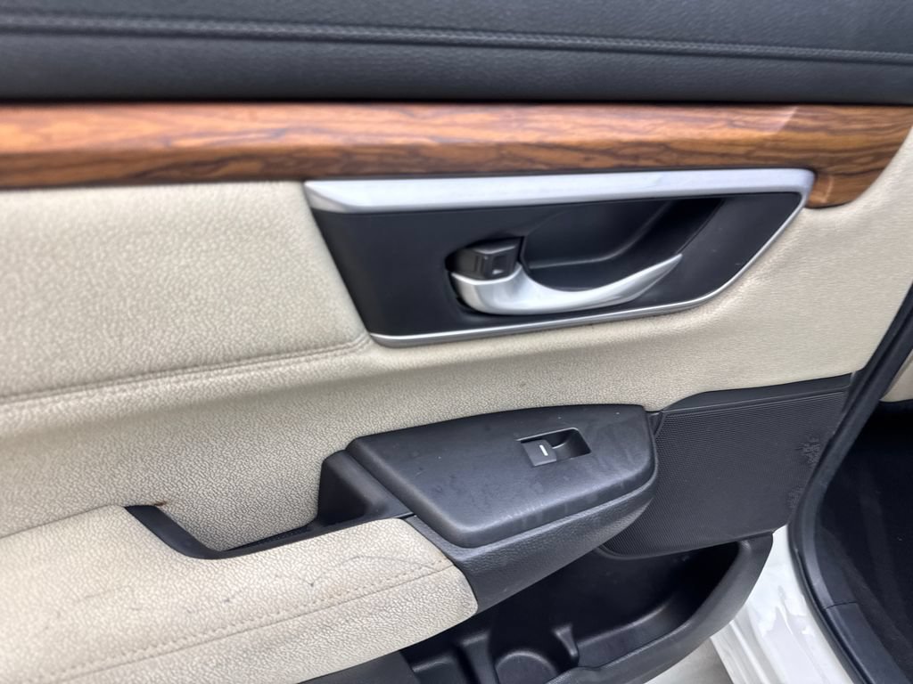 Used 2017 Honda CR-V EX image 39