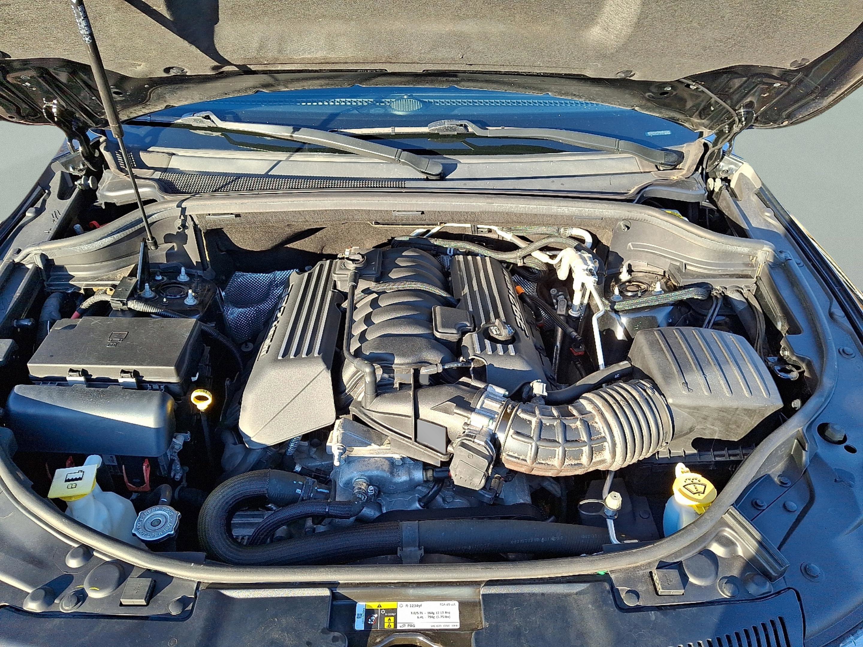 Certified 2020 Dodge Durango SRT w/ Technology Group image 29