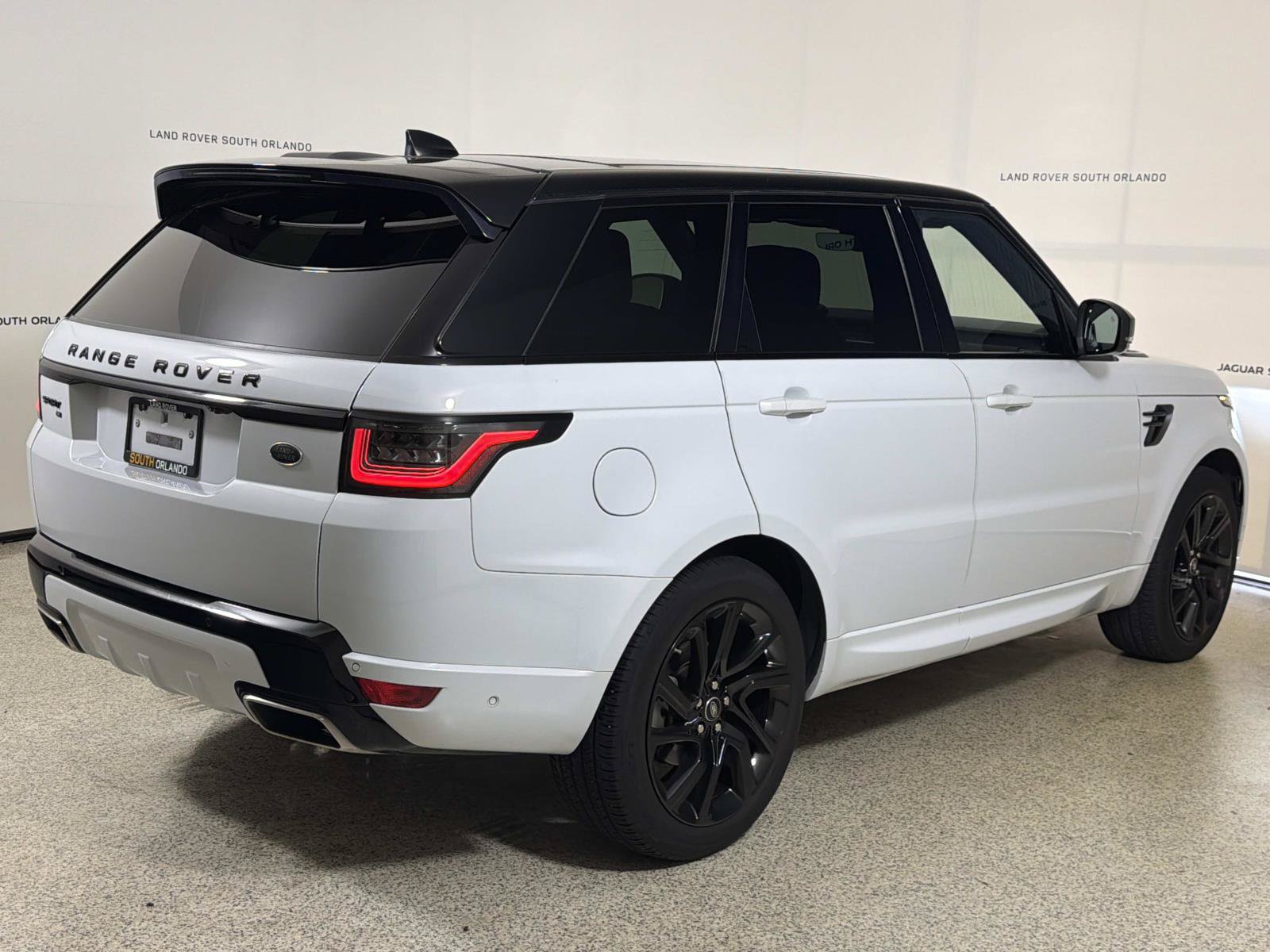 Used 2020 Land Rover Range Rover Sport HSE AWD/4WD image 5