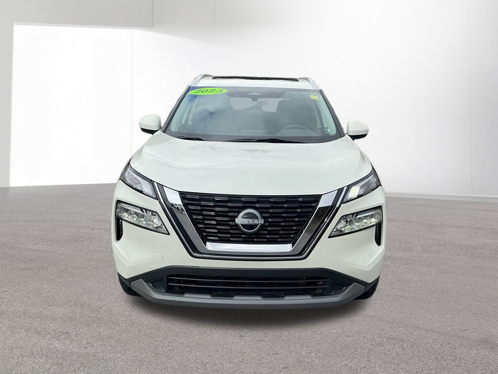 Used 2023 Nissan Rogue SV w/ SV Premium B Package AWD/4WD image 8
