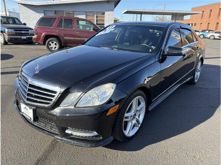 Used 2013 Mercedes-Benz E 350 Sedan image 1