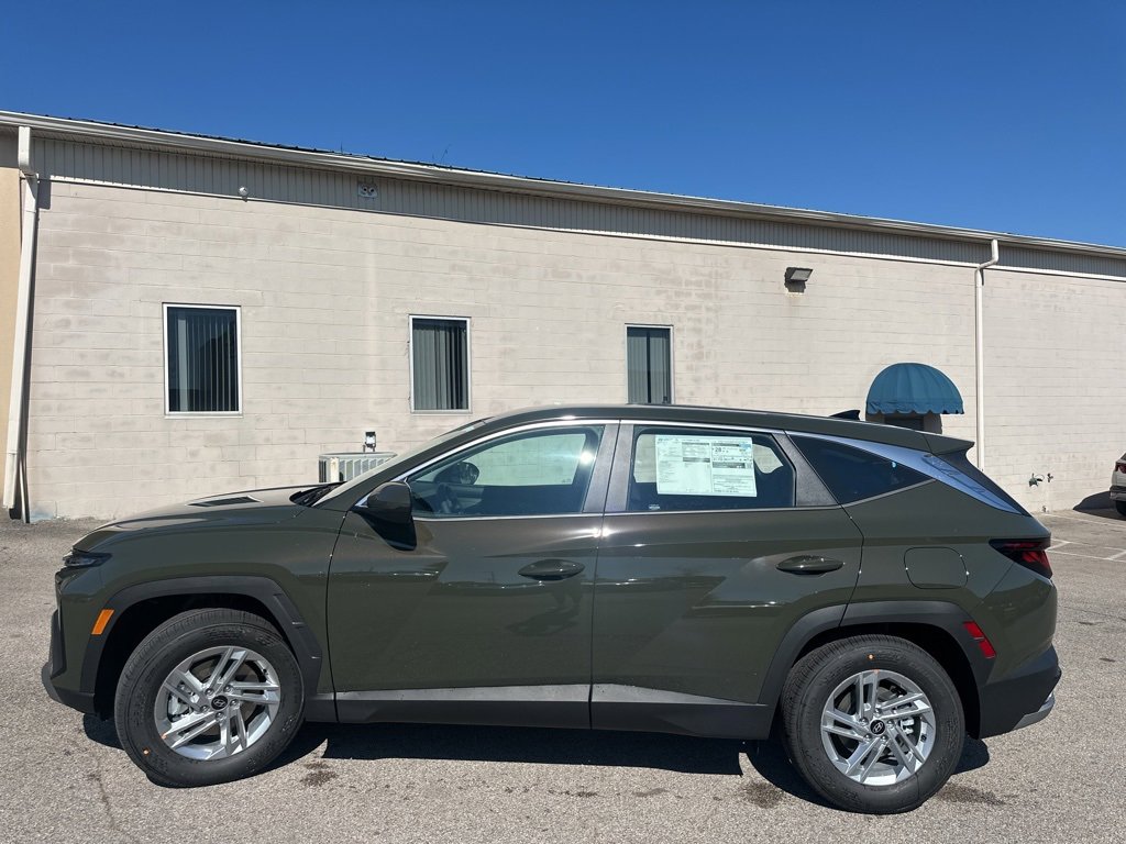 New 2026 Hyundai Tucson SE image 5