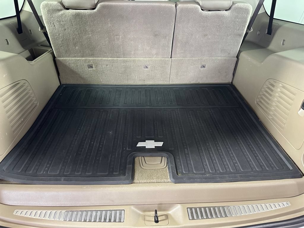 Used 2020 Chevrolet Suburban LT AWD/4WD image 30