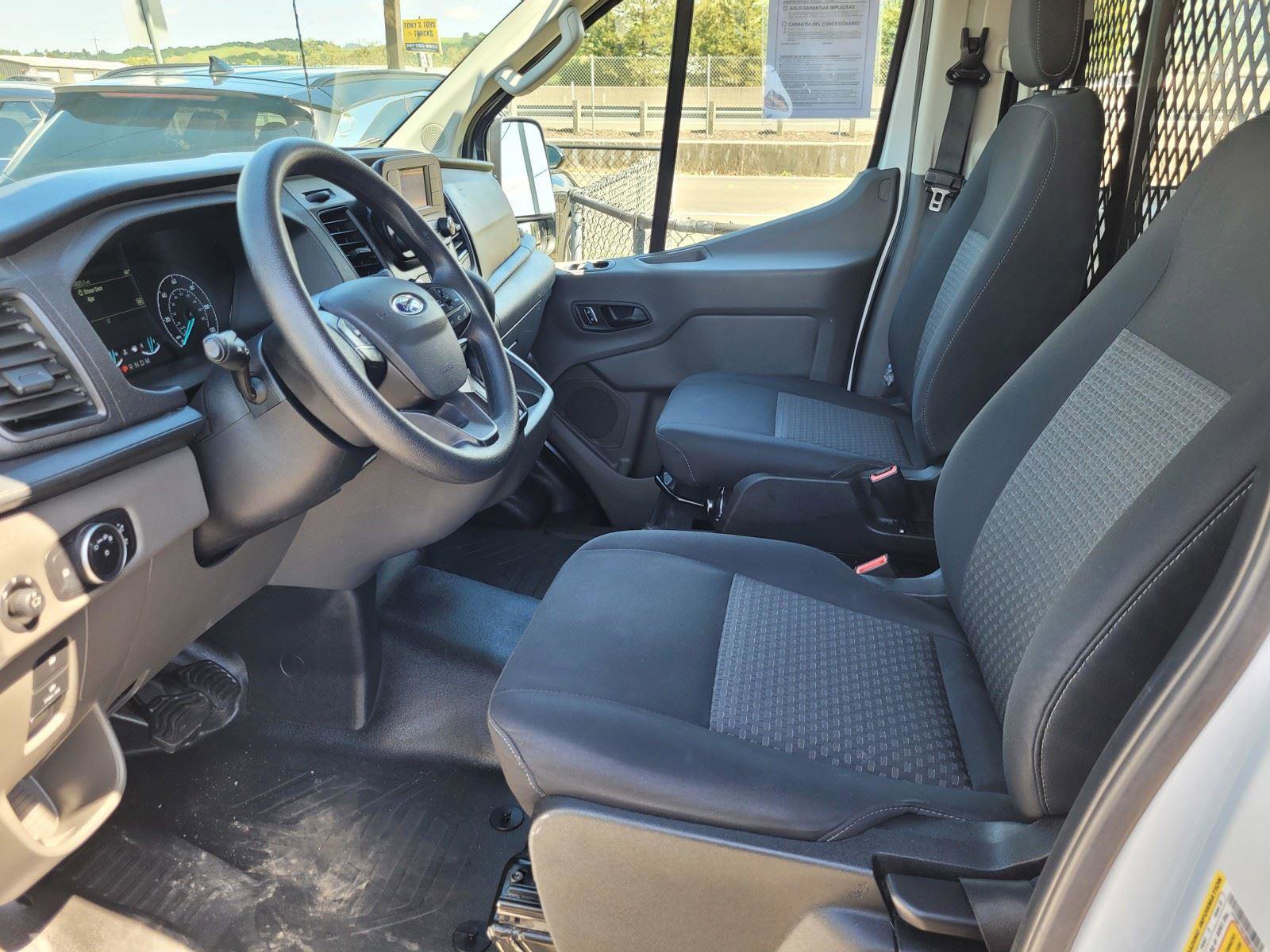 Used 2024 Ford Transit 250 Low Roof w/ Exterior Upgrade Package image 16