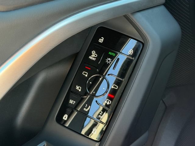 Used 2025 Audi Q5 Premium Plus AWD/4WD image 12