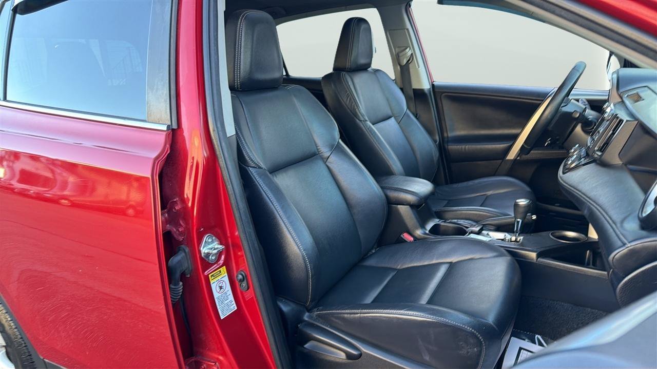 Used 2015 Toyota RAV4 Limited AWD/4WD image 14