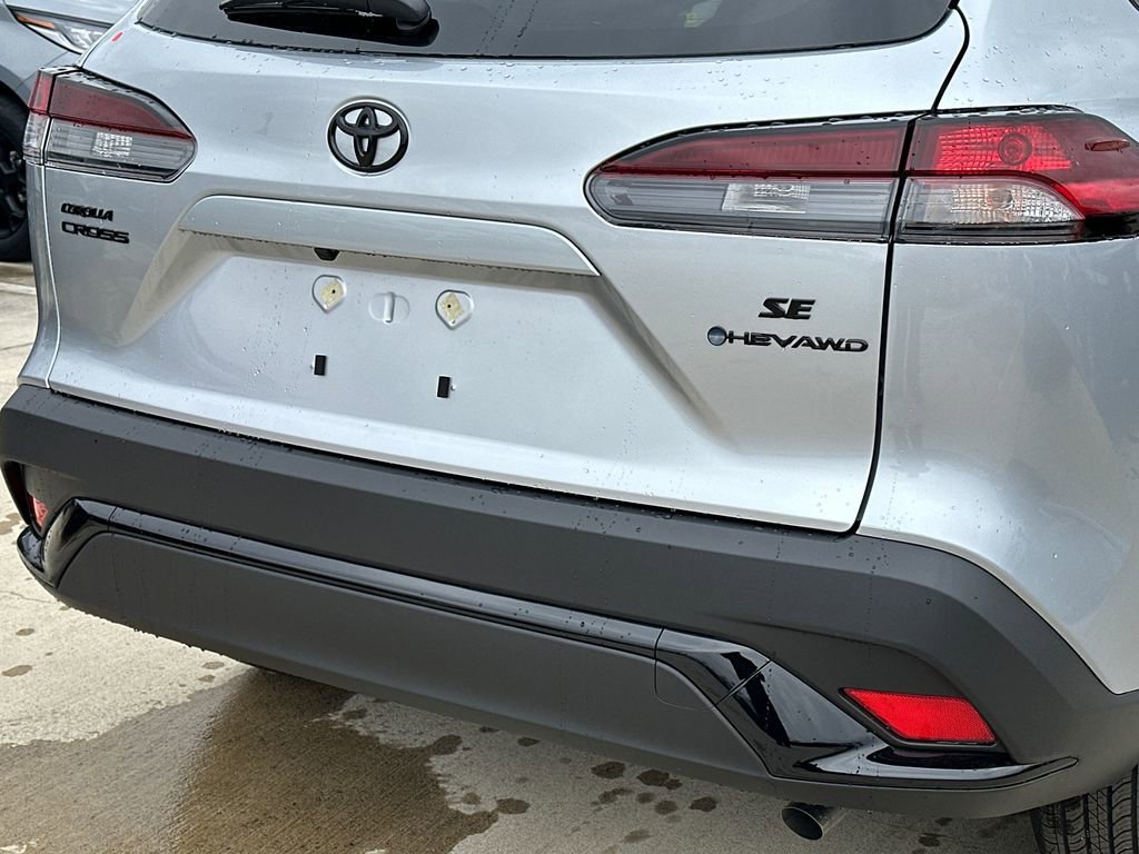 New 2026 Toyota Corolla Cross SE image 5