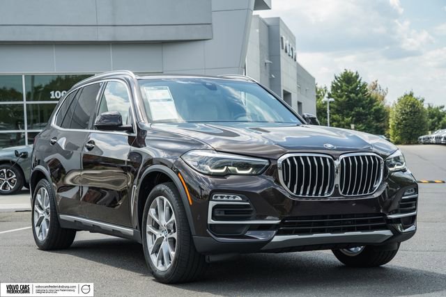 Used 2021 BMW X5 xDrive40i w/ Premium Package 2 AWD/4WD image 1