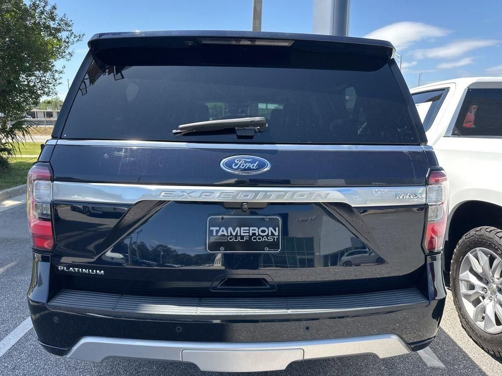 Used 2021 Ford Expedition Max Platinum AWD/4WD image 3