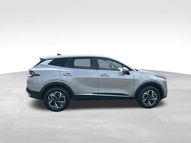 Used 2024 Kia Sportage LX AWD/4WD image 21