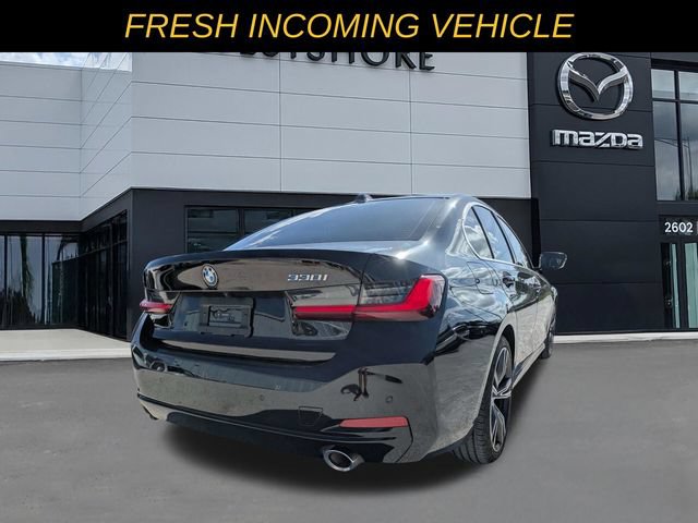 Used 2024 BMW 330i Sedan w/ Convenience Package RWD image 3