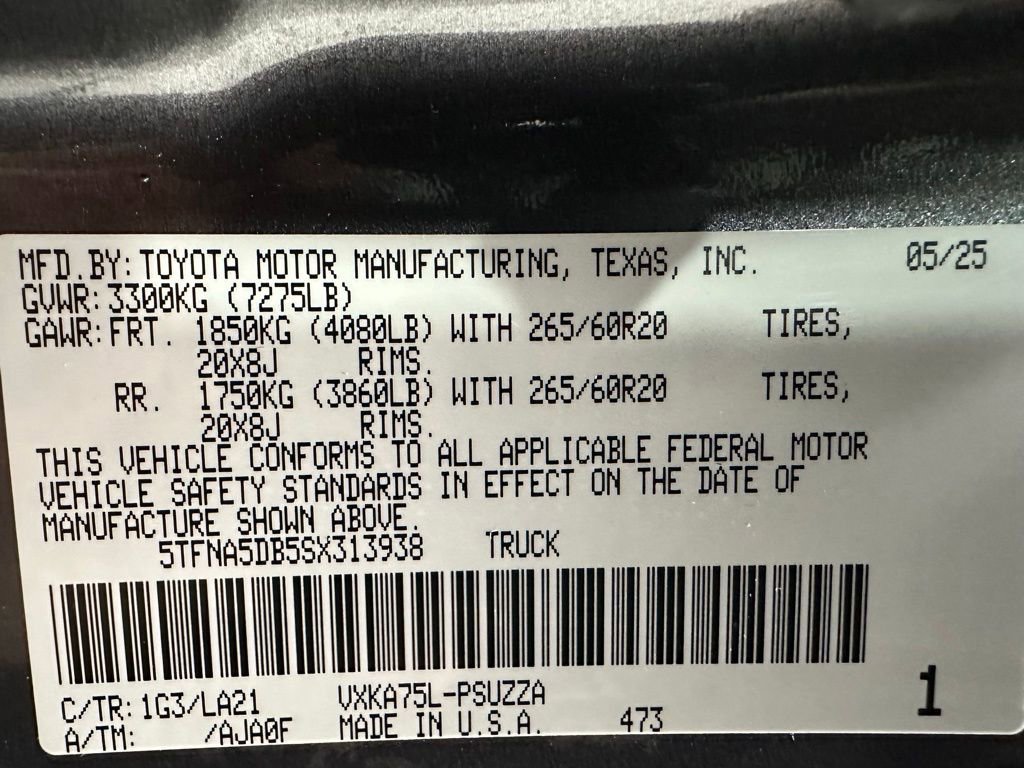 Used 2025 Toyota Tundra Platinum AWD/4WD image 11
