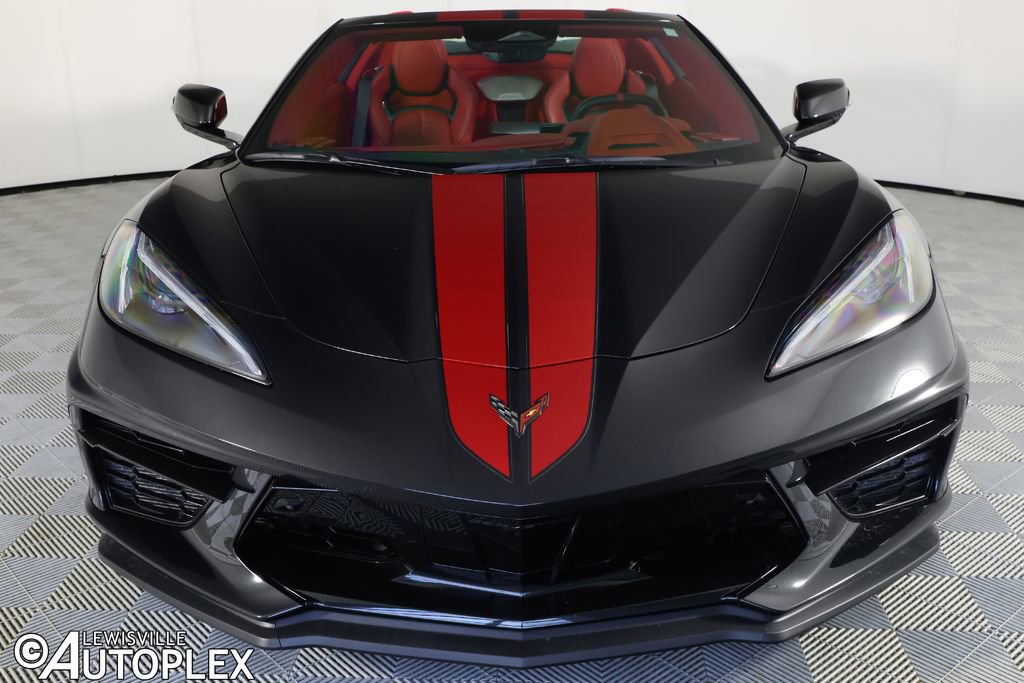 Used 2024 Chevrolet Corvette Stingray Premium Conv w/ Z51 Performance Package RWD image 2