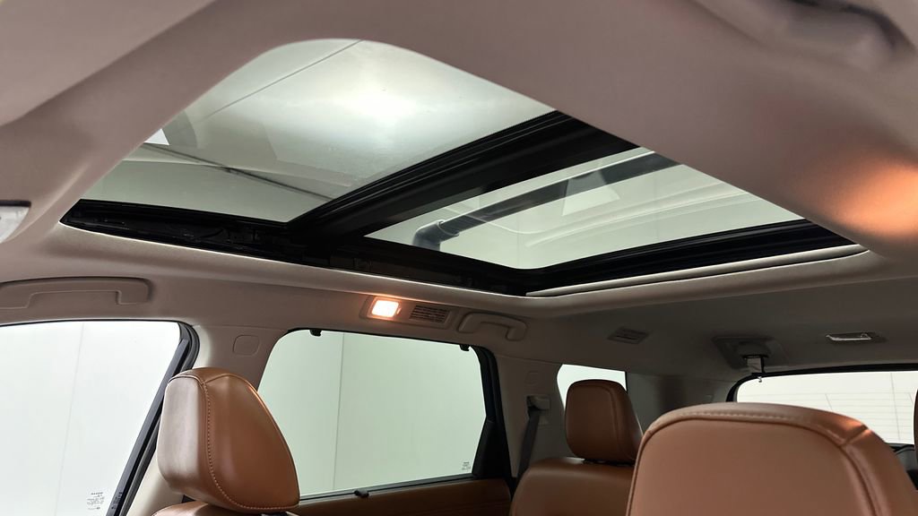 Certified 2023 Nissan Pathfinder Platinum image 16