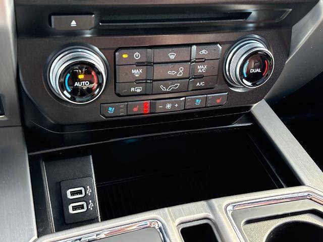 Used 2018 Ford F150 Platinum w/ Equipment Group 701A Luxury image 15