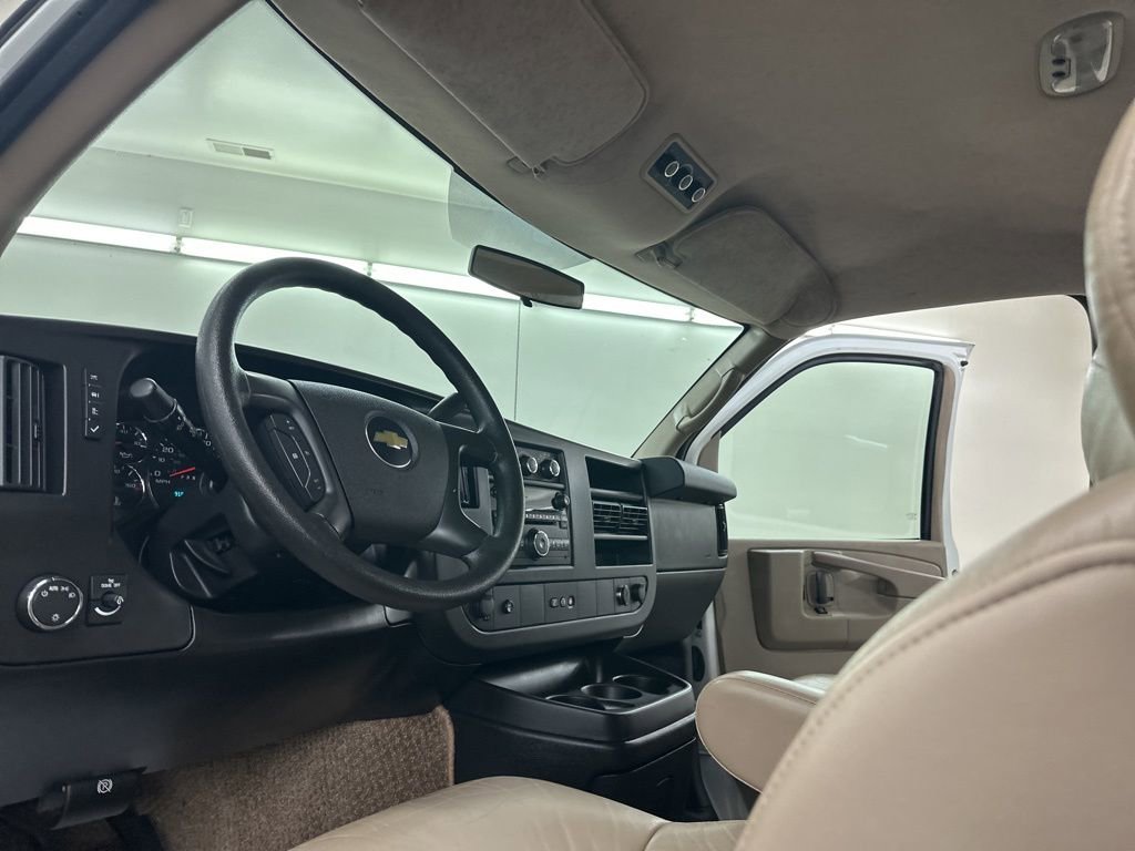 Used 2011 Chevrolet Express 1500 Upfitter image 38