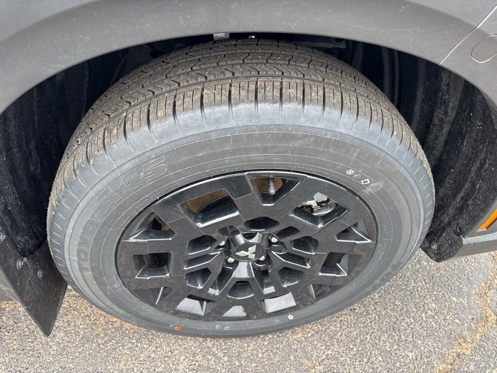 New 2026 Mitsubishi Outlander Trail Edition image 45