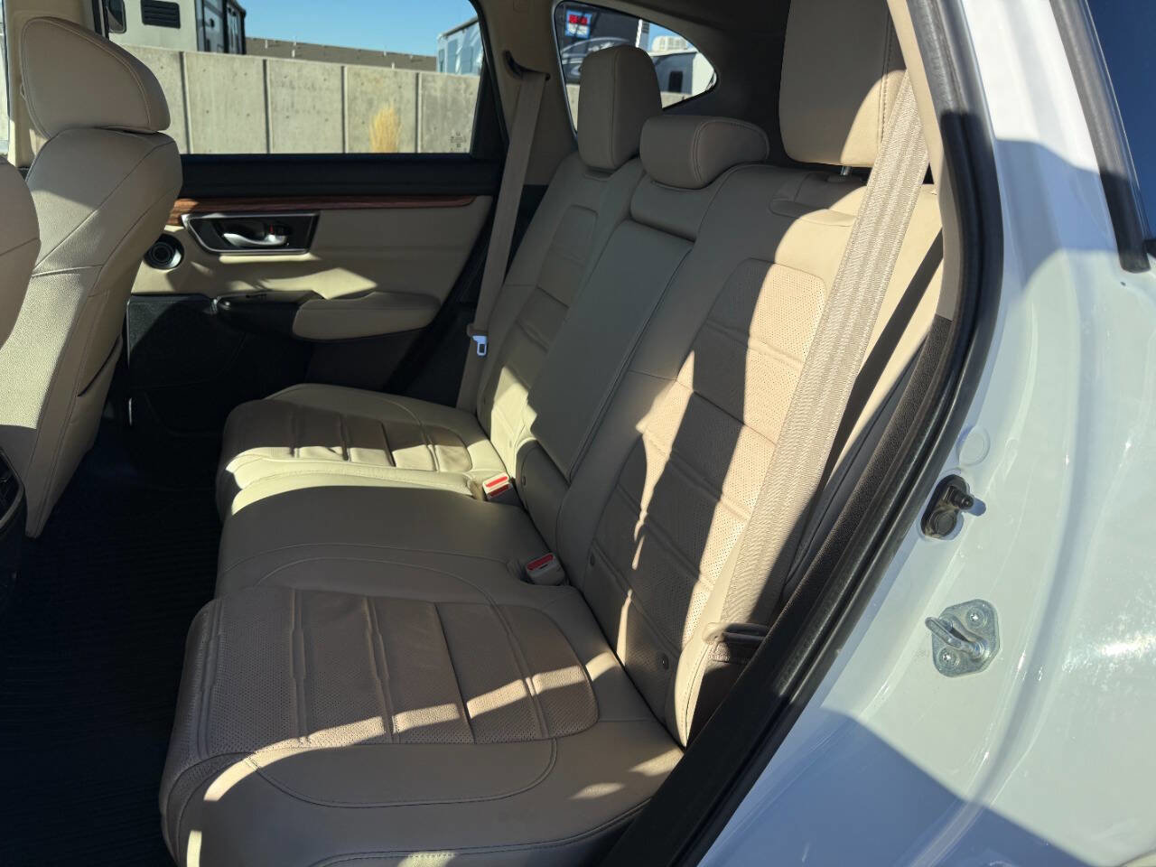 Used 2022 Honda CR-V Touring image 19