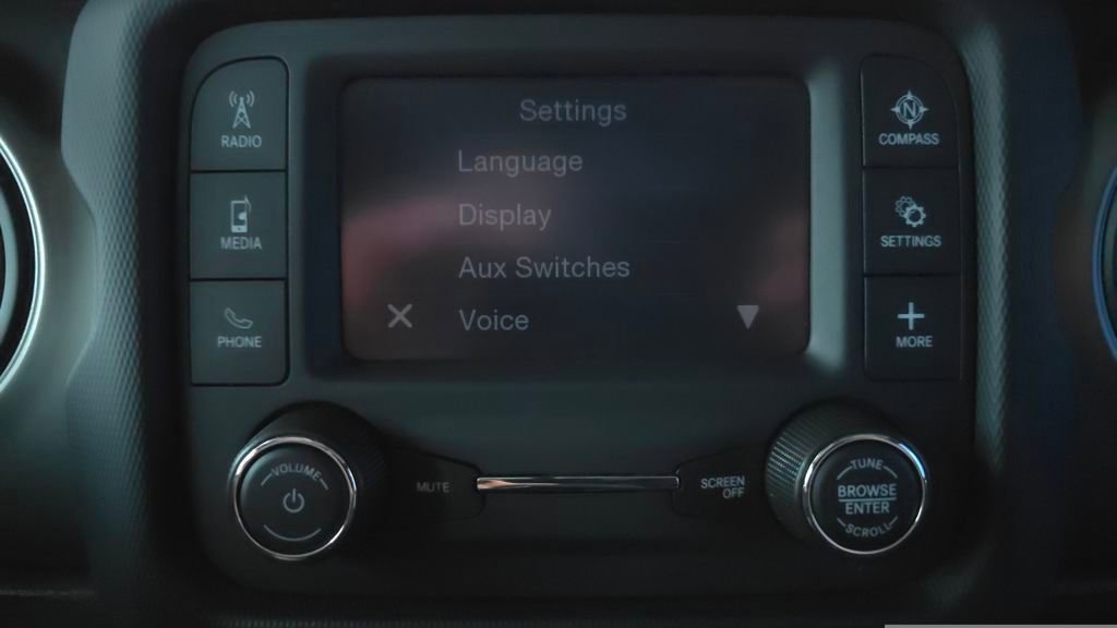 Used 2021 Jeep Gladiator Sport AWD/4WD image 31