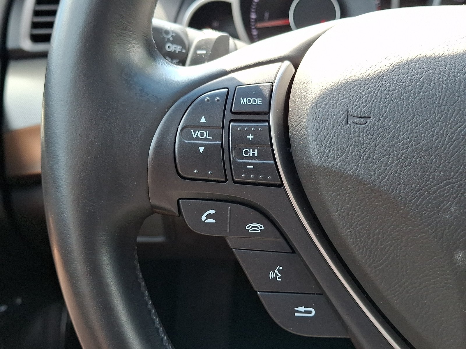 Used 2012 Acura TL w/ Technology Package FWD image 22