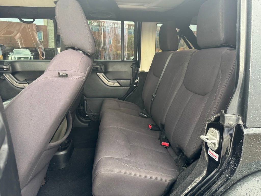 Used 2013 Jeep Wrangler Unlimited Sport image 16
