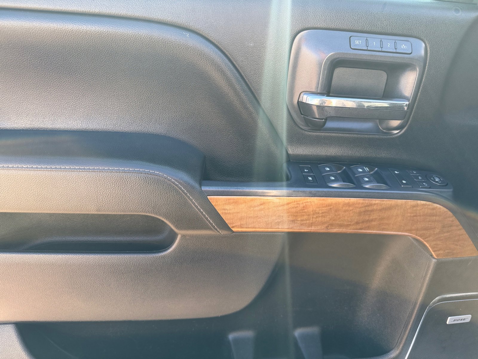 Used 2018 Chevrolet Silverado 3500 LTZ image 14