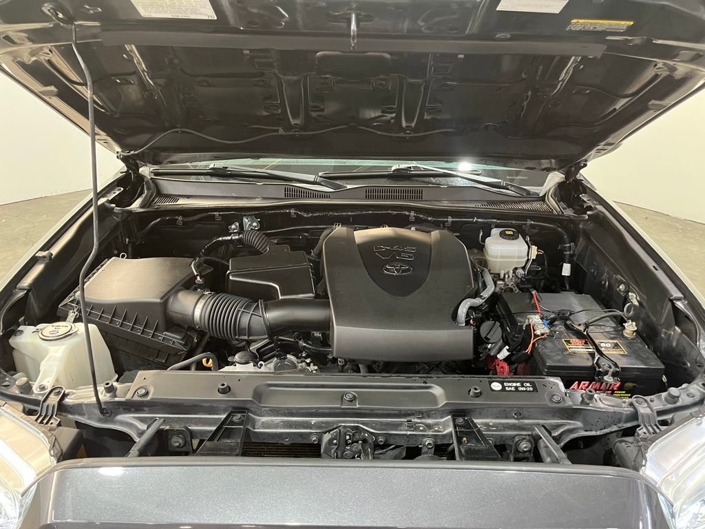 Used 2019 Toyota Tacoma TRD Off-Road image 6