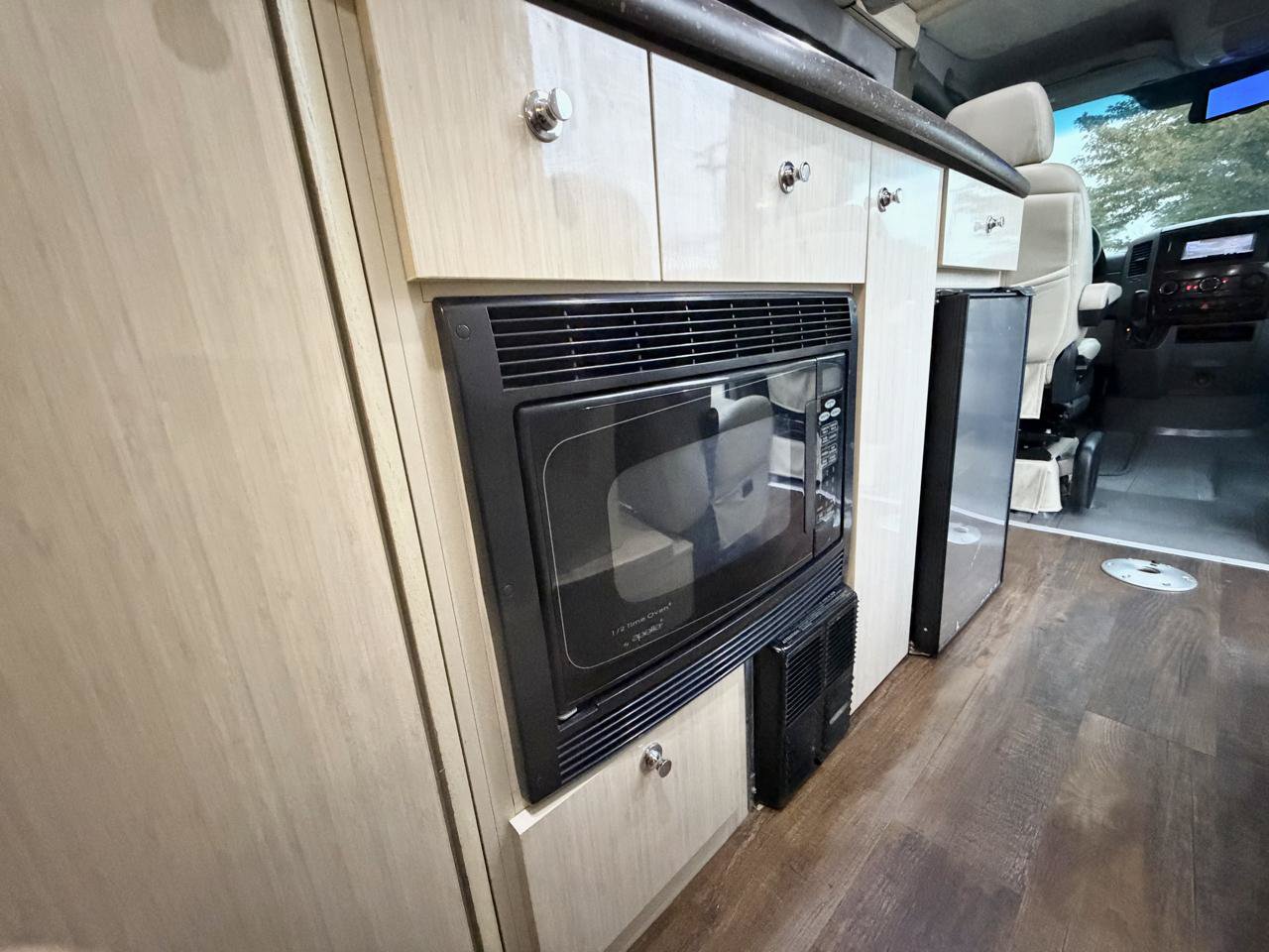 Used 2012 Mercedes-Benz Sprinter 3500 image 79