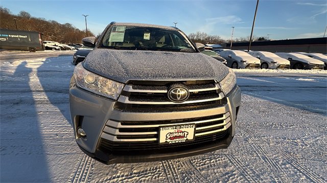 Used 2017 Toyota Highlander XLE image 8