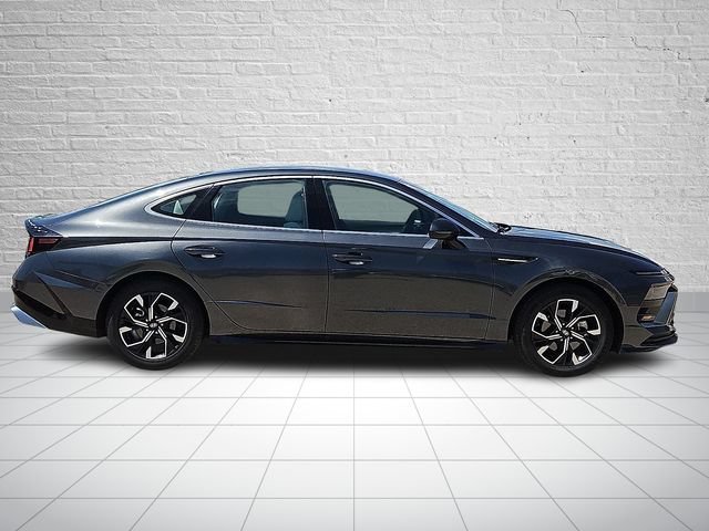 Used 2025 Hyundai Sonata SEL FWD image 5
