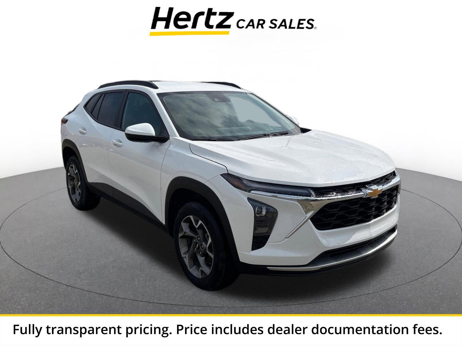 Used 2025 Chevrolet Trax LT FWD image 1