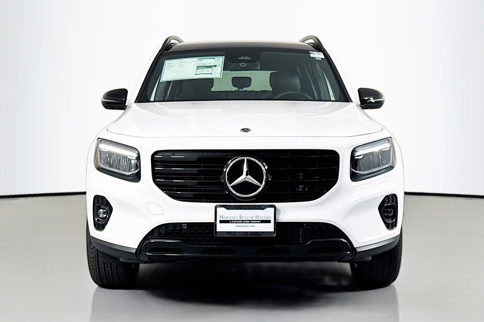 New 2026 Mercedes-Benz GLB 250 image 2