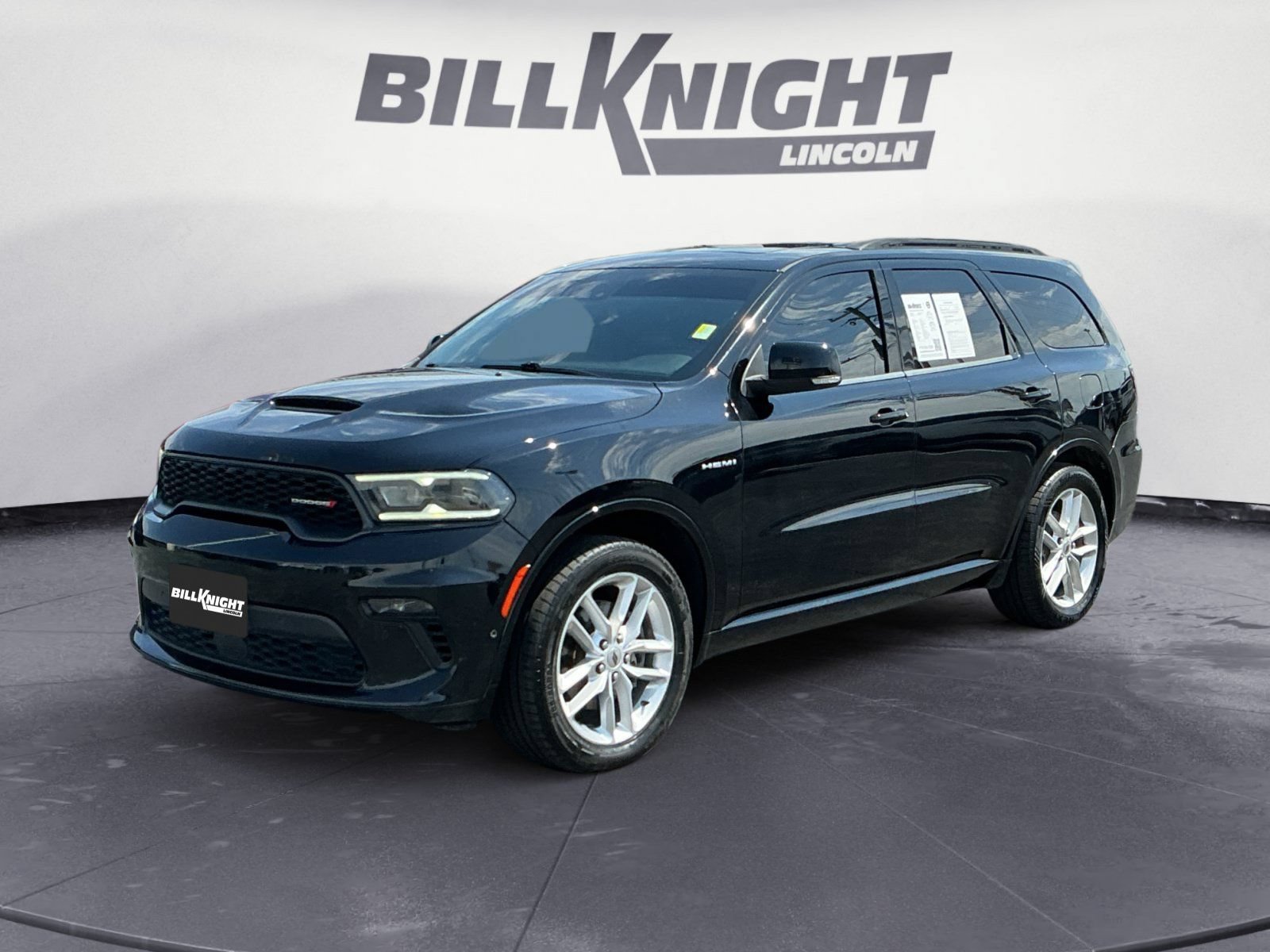 Used 2023 Dodge Durango R/T RWD image 2