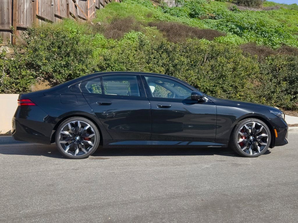 New 2026 BMW 530i w/ M Sport Package image 4