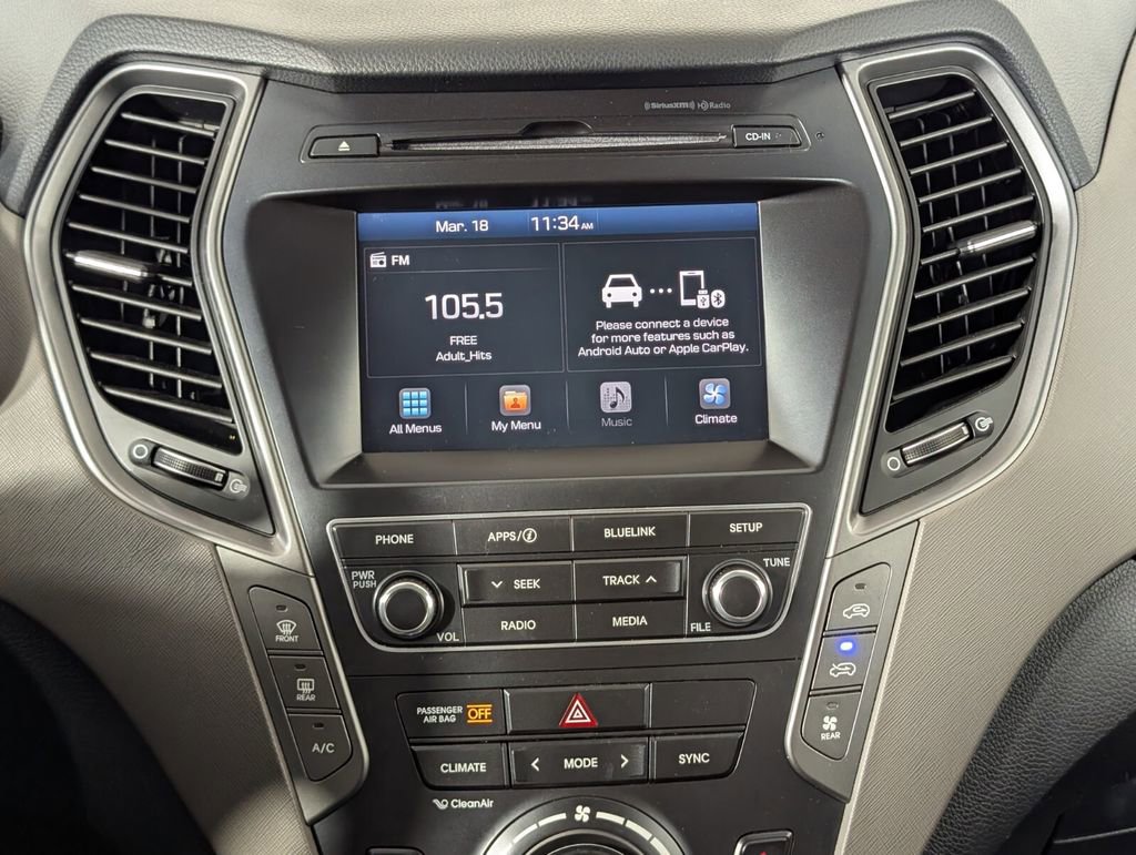 Used 2018 Hyundai Santa Fe SE image 20