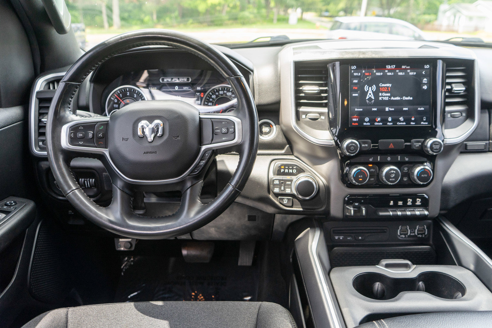Used 2019 RAM 1500 Big Horn AWD/4WD image 14