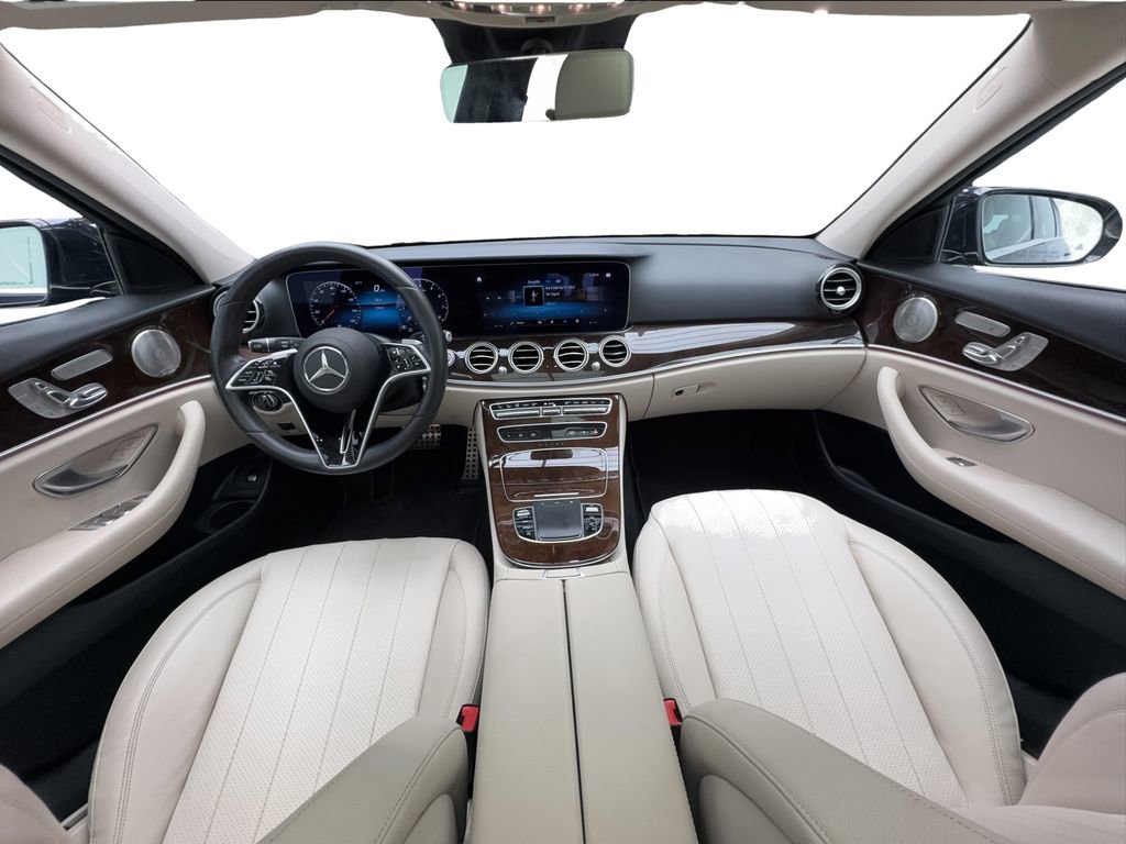 Used 2022 Mercedes-Benz E 450 4MATIC All-Terrain Wagon image 38