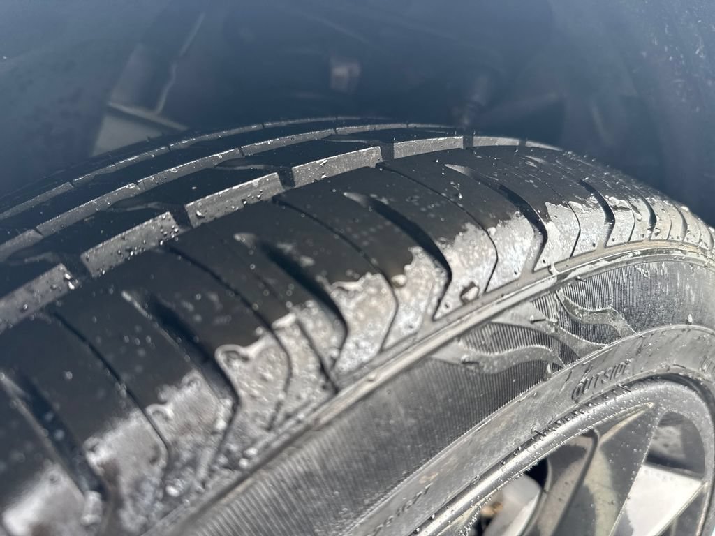 Used 2023 Chrysler 300 S RWD image 33