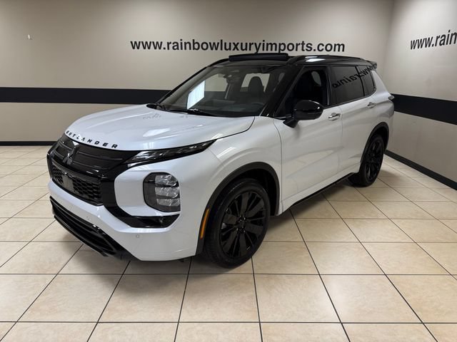 New 2026 Mitsubishi Outlander SEL Black Edition FWD image 3