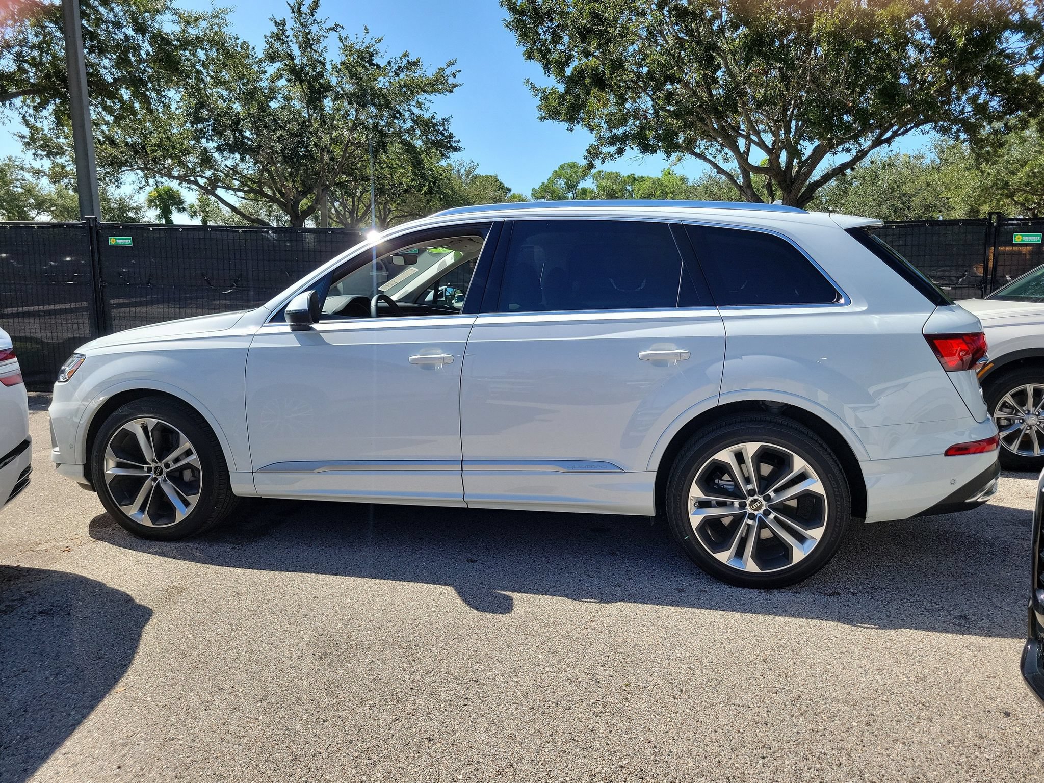 Used 2023 Audi Q7 3.0T Prestige AWD/4WD image 3