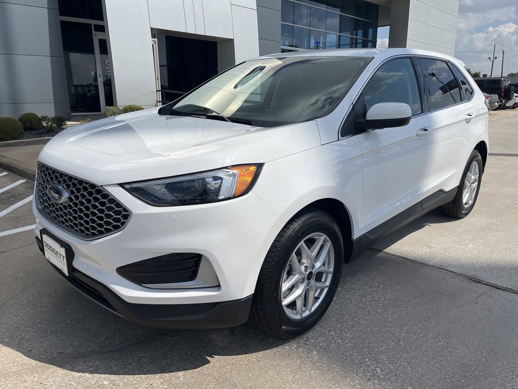 Used 2024 Ford Edge SEL