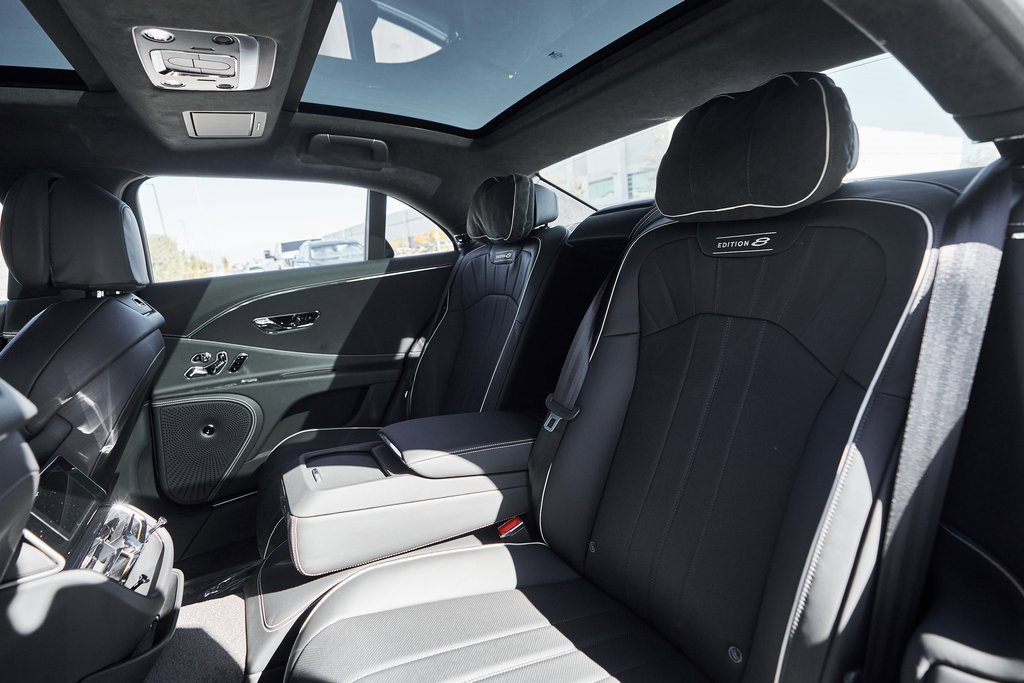 Used 2024 Bentley Flying Spur S V8 image 38