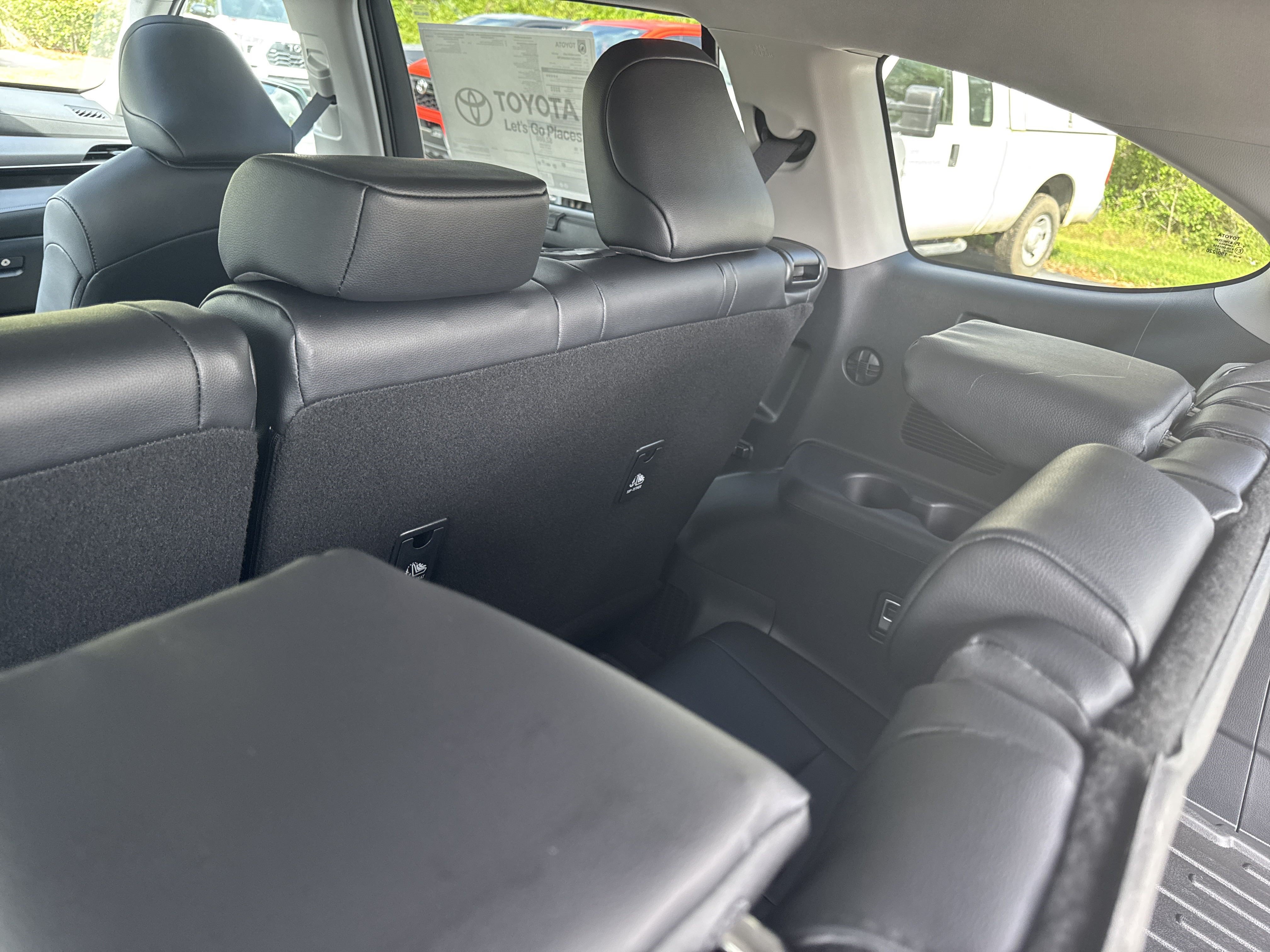 New 2025 Toyota Highlander XLE AWD/4WD image 38