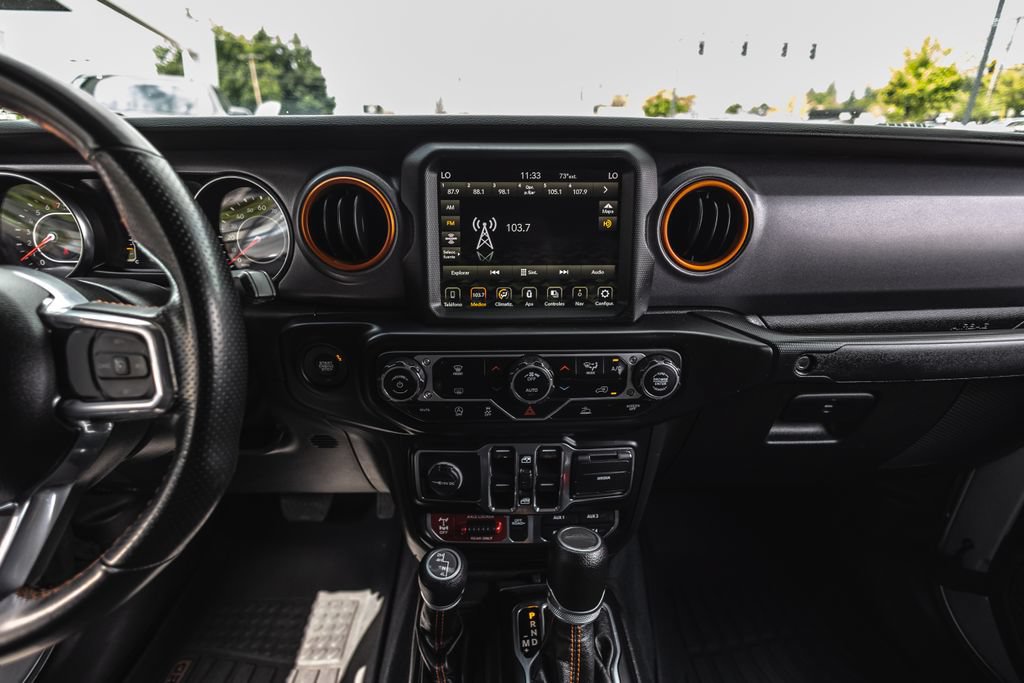 Used 2022 Jeep Gladiator Mojave w/ Trailer Tow Package AWD/4WD image 26