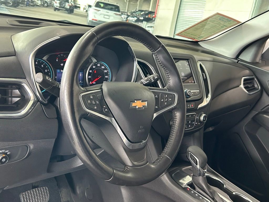 Used 2022 Chevrolet Equinox LT image 46