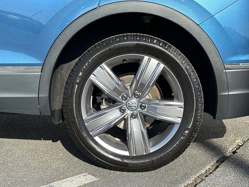 Used 2020 Volkswagen Tiguan SEL image 8