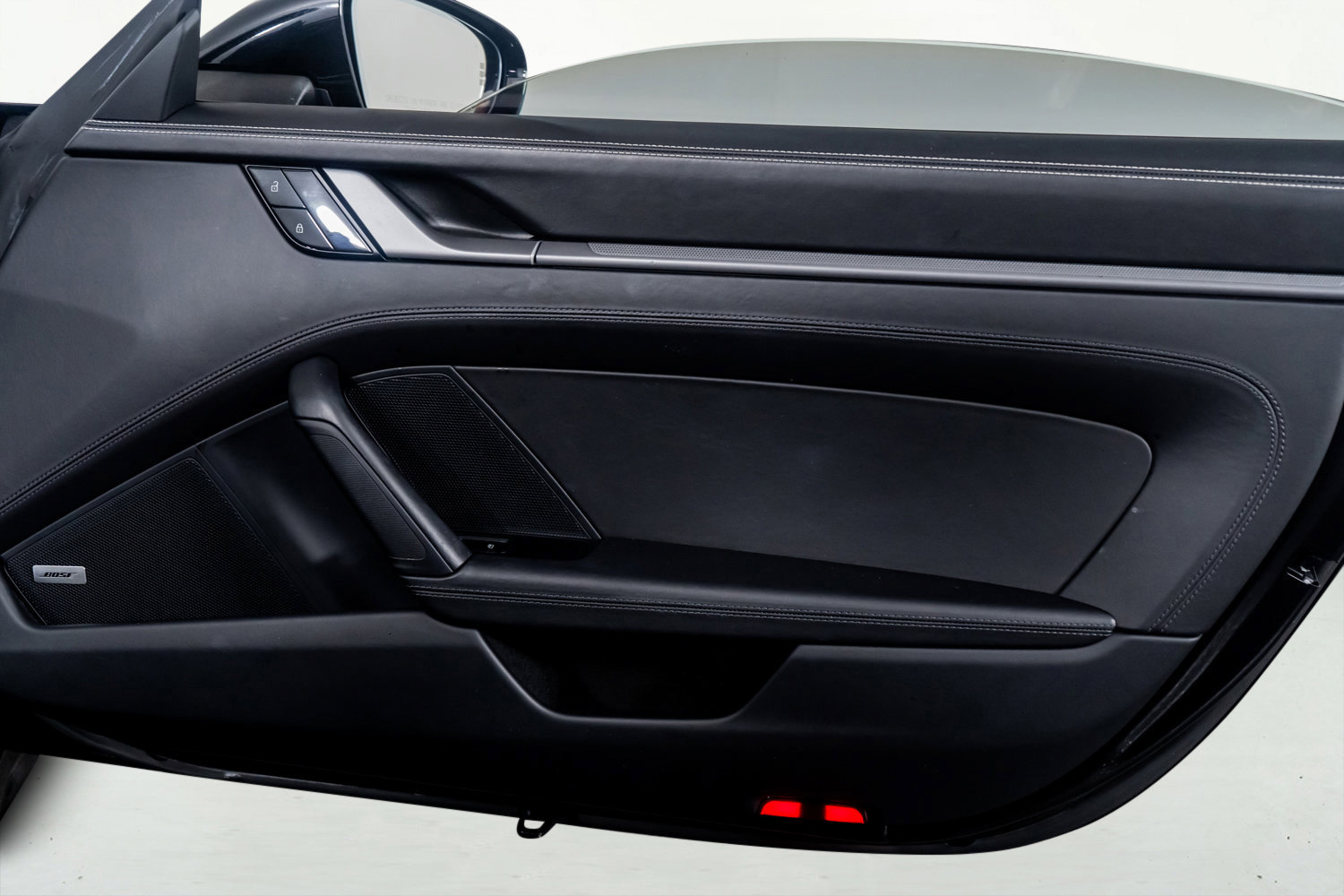 Used 2021 Porsche 911 Carrera 4S w/ Sport Package image 18