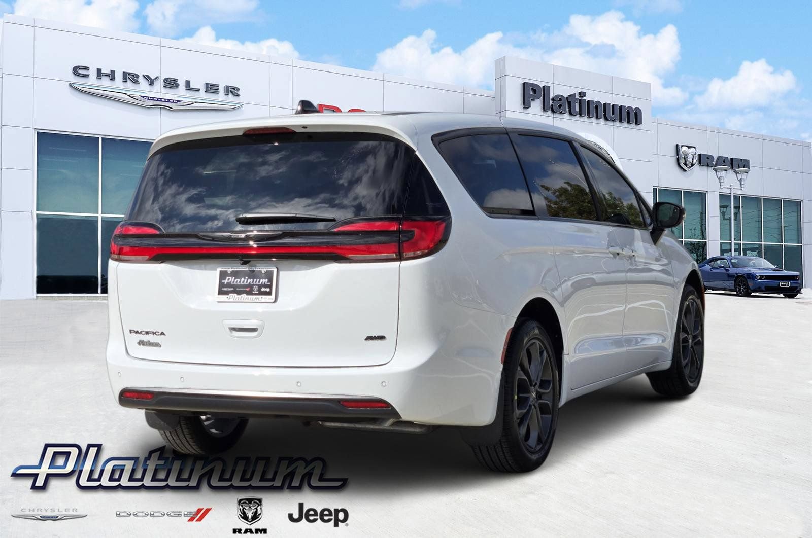 New 2026 Chrysler Pacifica Select AWD/4WD image 5
