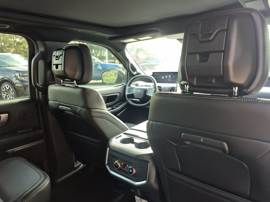 New 2027 Ford Expedition Max Platinum w/ Stealth Performance Package AWD/4WD image 26