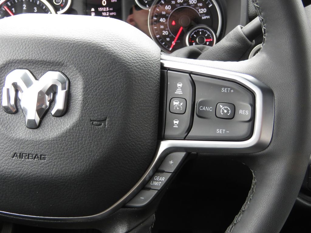 Used 2025 RAM 2500 Big Horn AWD/4WD image 22